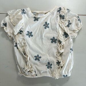 Flowers and ruffles size 2-3T